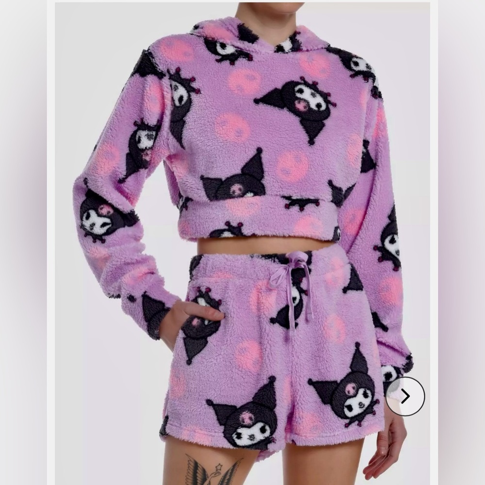 Kuromi Sherpa Lounge Set from Hot Topic Small